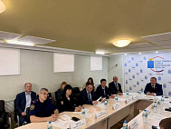 В Саратове обсудили меры по борьбе с опасной ездой подростков на питбайках