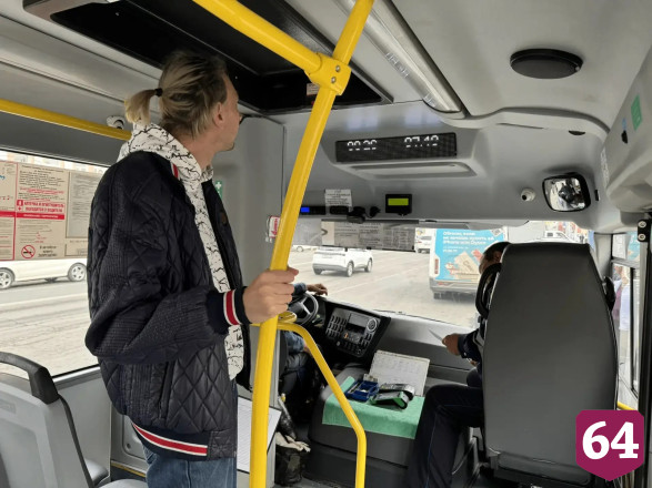 В Саратове проверили работу автобусных маршрутов  