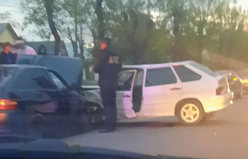 В аварии под Саратовом травмировались двое мужчин