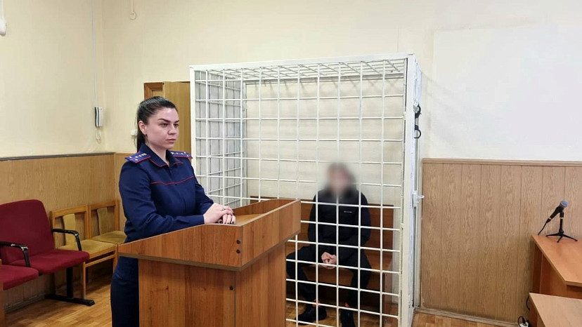 В общежитии под Саратовом зарубили мужчину