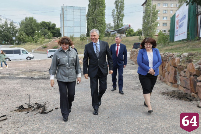 В саратовском поселке откроют обновленные стадион и ДШИ