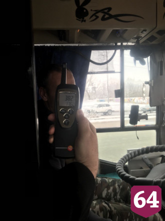 Саратовцы в мороз час ждали автобус популярного маршрута 