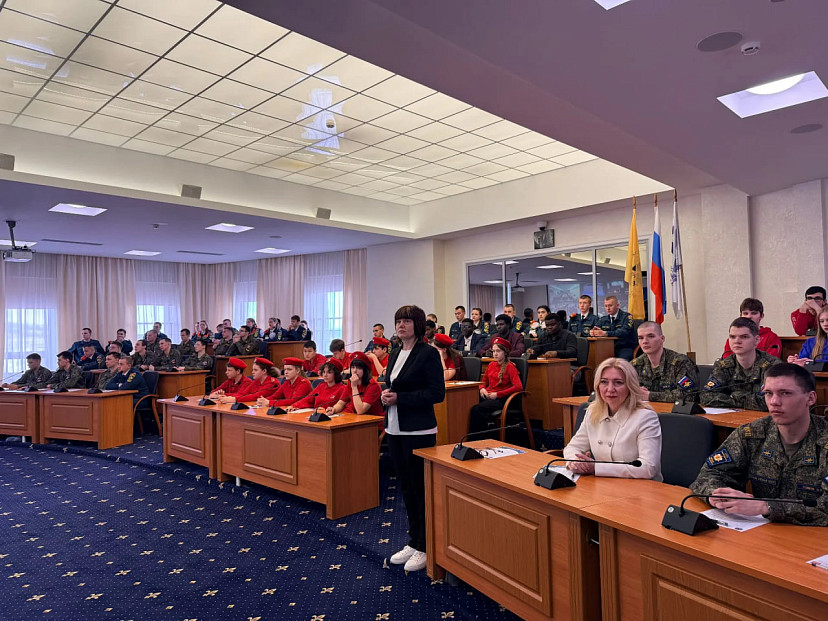 В Саратове написали космический диктант