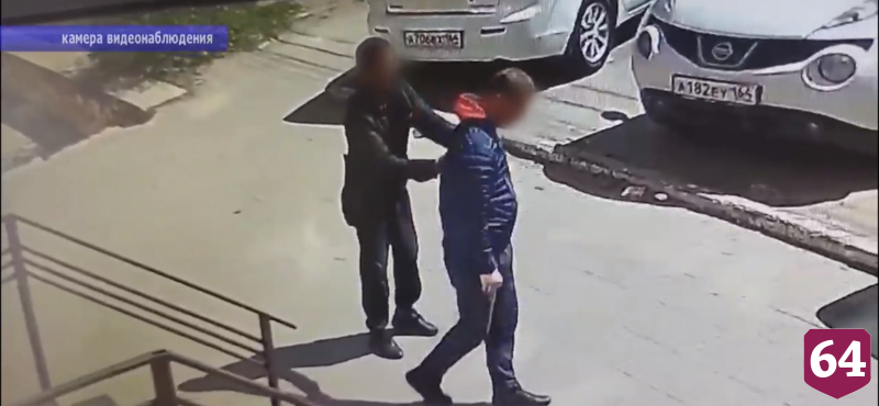 Саратовец от «безденежья» ограбил пенсионерку и попал на камеры