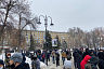 В Саратове несовершеннолетние на митинг Навального вышли за еду