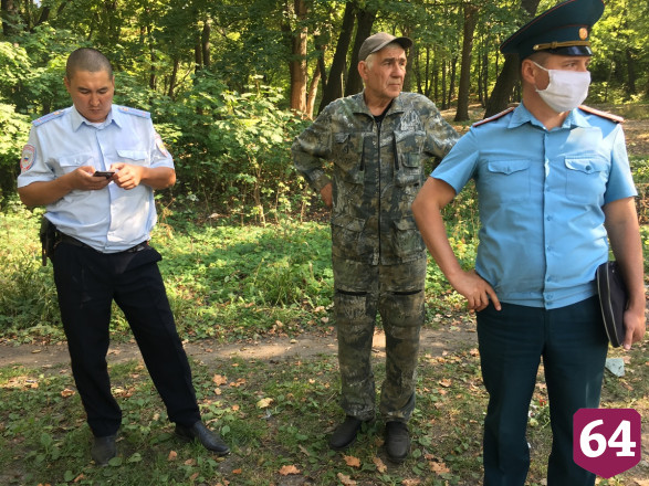 Саратовцы вопреки запретам жарят шашлыки на Кумысной поляне 