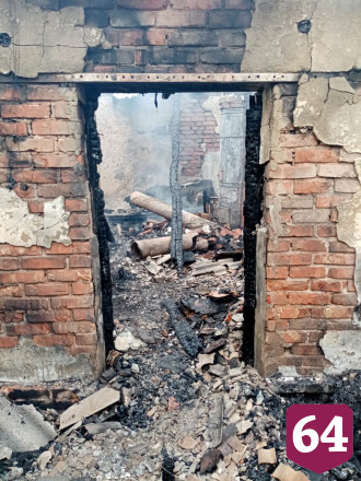Ночью перед гибелью мужчины на пожаре родственники вышли во двор