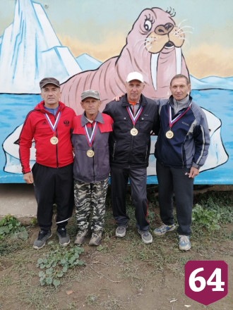 Под Саратовом 74-летний морж пробежал марафон