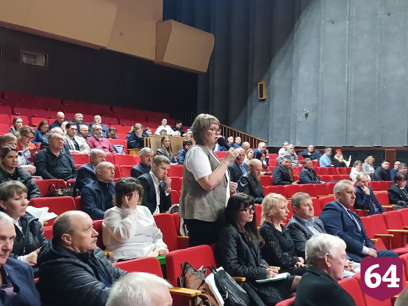Саратовских аграриев призвали беречь лес от огня