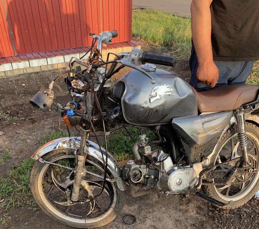 Двое подростков на мопеде покалечились в ДТП с легковушкой