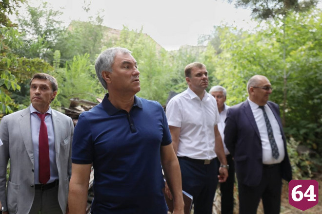 Володин призвал разобраться с жилым комплексом в центре Саратова