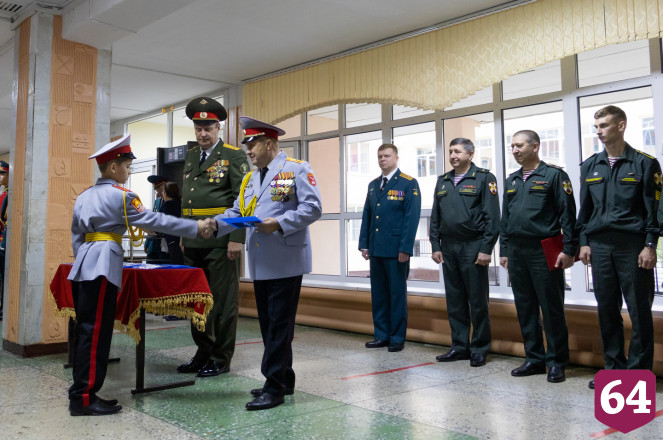 Саратовские кадеты принесли торжественную клятву
