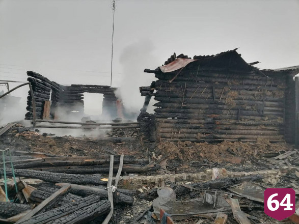 Женщина после пожара в доме попала с ожогами в больницу 