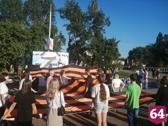 Спецоперацию поддержали концертом «Своих не бросаем»