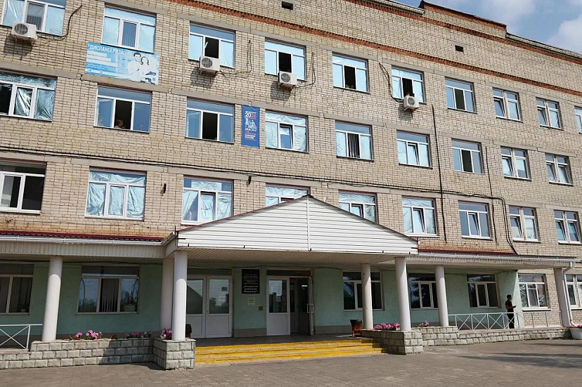 Саратовский губернатор поручил привлечь врачей в районную больницу 