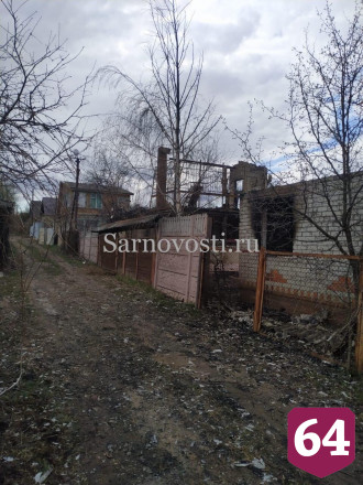 В Саратовской области выгорели две дачи