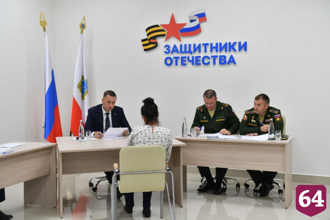 На приеме губернатора одинокий отец и участник СВО поблагодарил земляков за помощь