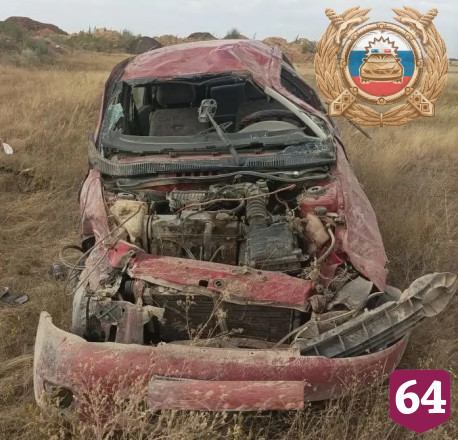 В Саратовской области в дорожной аварии разбились двое мужчин на «Ладе» 