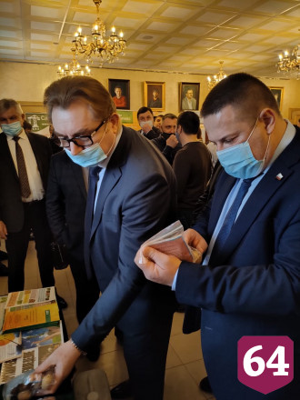 Шесть миллионов тонн зерна планируют собрать в Саратовской области