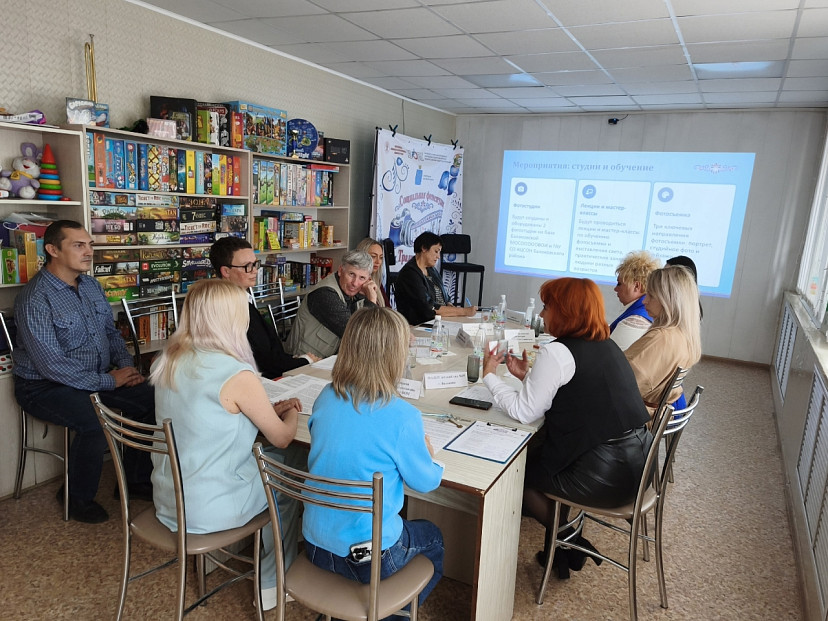 В Саратовской области открыли фотостудию для обучения инвалидов