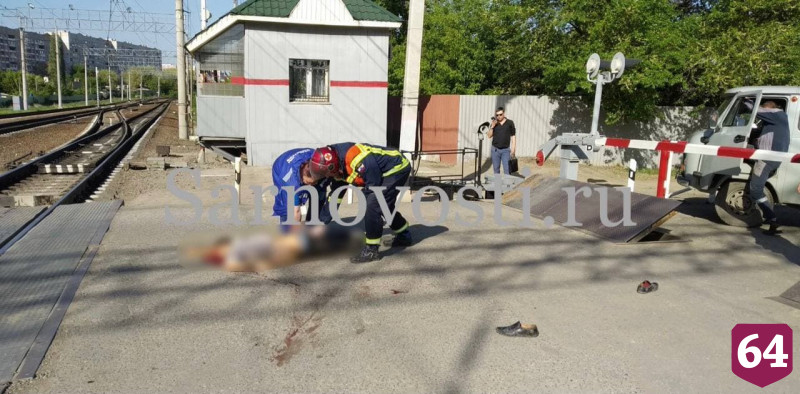 В Саратове пассажирский поезд насмерть сбил неизвестного