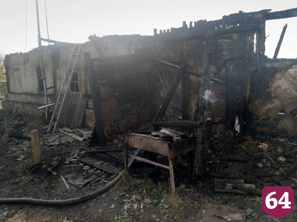 В сгоревшем доме обнаружили труп пожилого хозяина