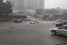 Сильный ливень затопил улицы Саратова