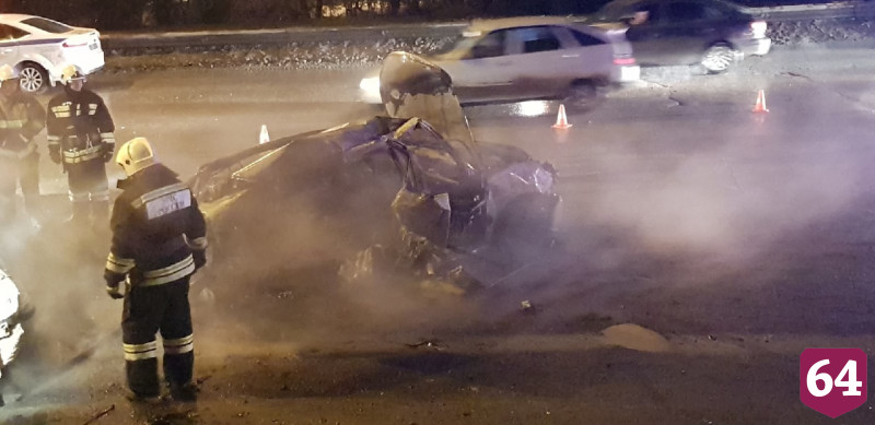 Под Саратовом в автомобиле сгорел водитель