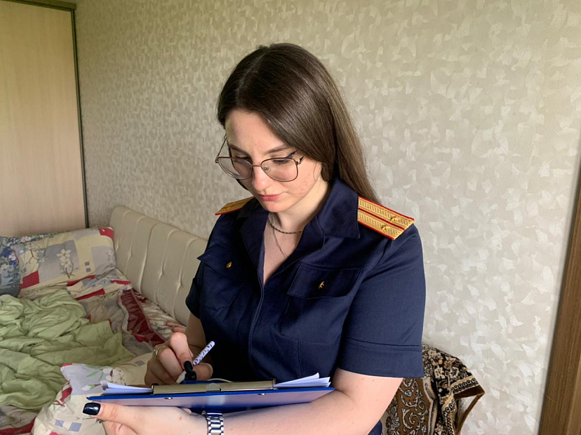 Жителя Саратова убило током в спальне
