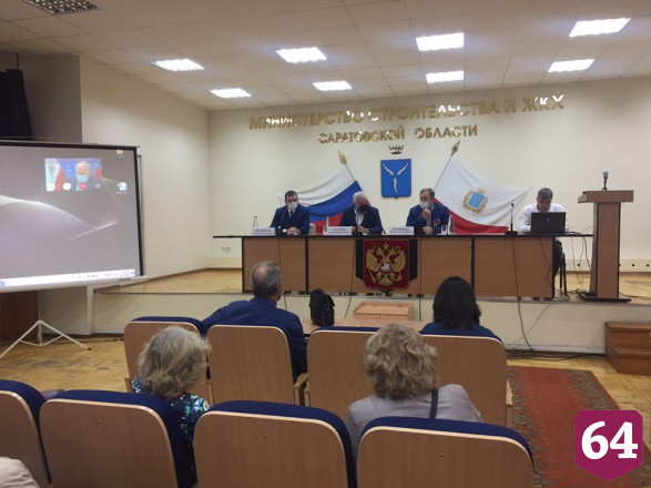  Подрядчику поручили работать без выходных на долгострое в Саратове  