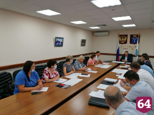 Семь аварийных домов Летного городка расселят до конца года
