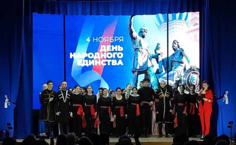 В Саратовской области презентовали коллекцию национальных костюмов