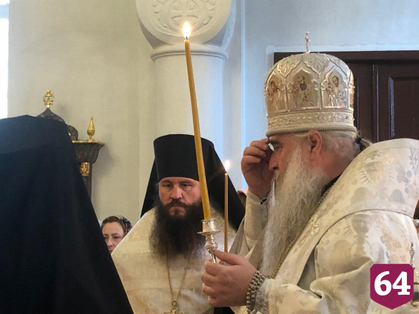 Десятки саратовцев пришли в храм на панихиду по Лизе Киселевой