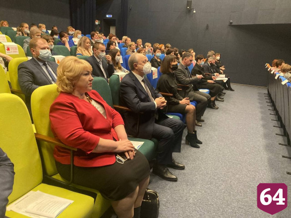 Губернатор поблагодарил работников культуры за труд в пандемию 