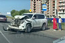 В Саратове столкнулись бензовоз и внедорожник