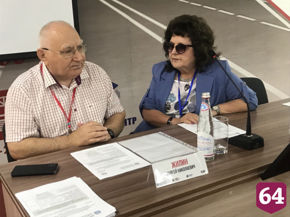 Саратовские дороги передаются в федеральную собственность «плавно и быстро»