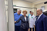 Радаев высоко оценил новую поликлинику в Елшанке 