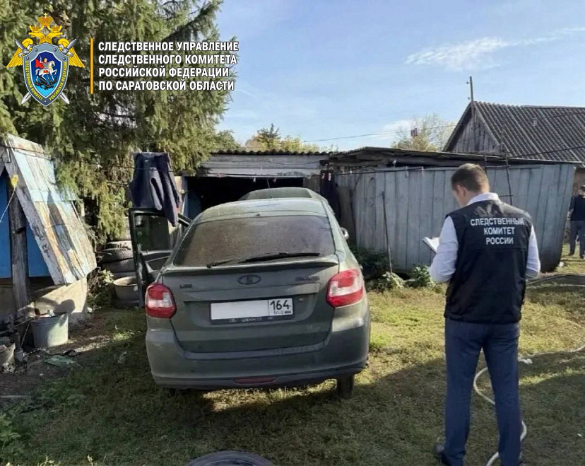 В Саратовской области мужчина ремонтировал машину и погиб