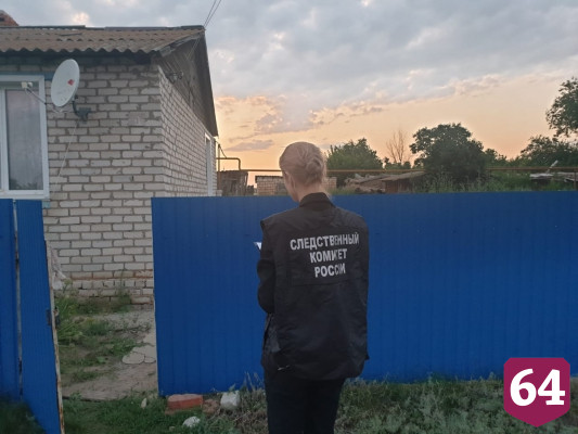 Саратовец убил сожительницу за появление в одной футболке при гостях
