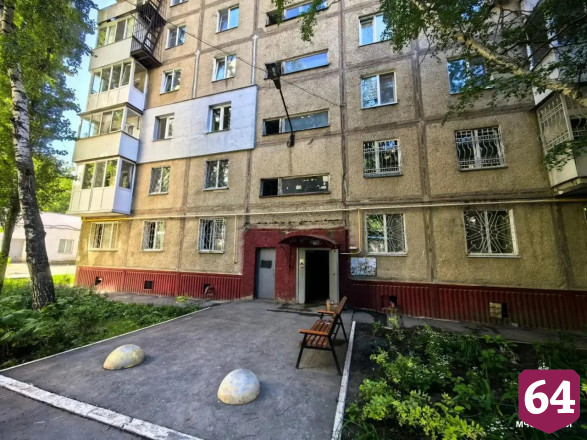 На ночном пожаре в девятиэтажке Саратова спасли 10 человек