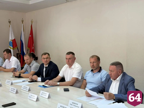 В Саратове перед выборами обсудили сохранение мира и согласия