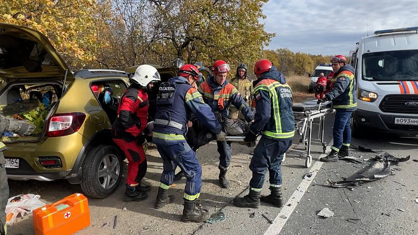 Четыре человека пострадали в ДТП на Кумысной поляне