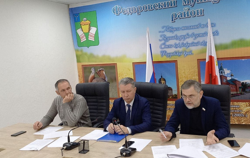 Объявлен конкурс на должность арестованного главы Федоровского района 