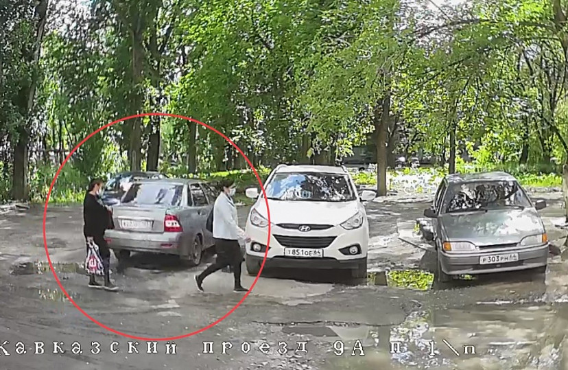 В Саратове «целительницы» обворовали женщину 