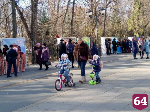 В Саратове отметили День народного единства 