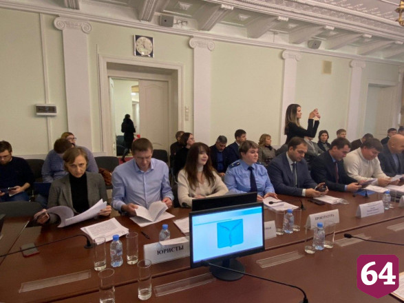 Саратову выделили 86 млн рублей на зарплату учителям 
