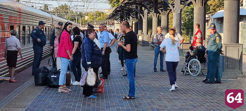 В Саратов прибыли 95 жителей Курской области 