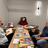 Саратовского депутата на приеме посетил мастер ангелов