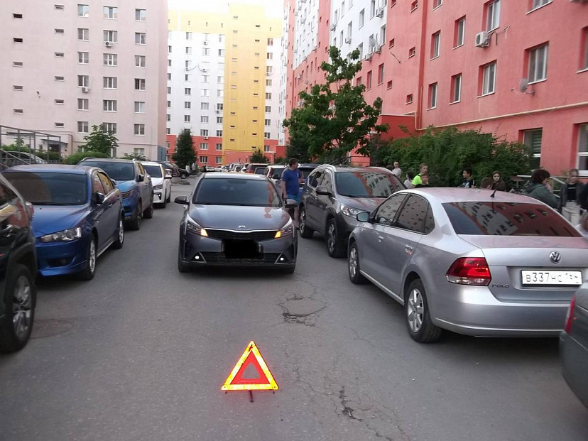 В Энгельсе иномарка сбила 7-летнего мальчика
