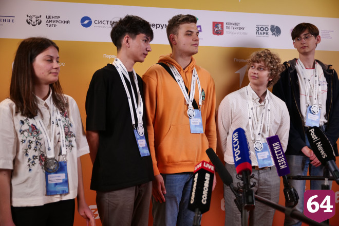 Команда ФТЛ № 1 Саратова стала призером турнира «Лига Знаний: школы и колледжи»